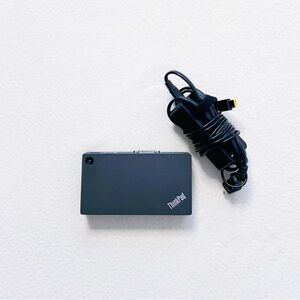 Lenovo ThinkPad USB 3.0 Pro Dock Docking Station 40A7 DK1522 Plug and Display
